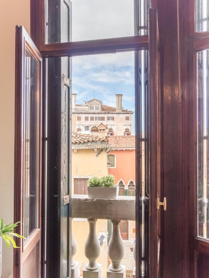 Riva Palace Apartments By Wonderful Italy Venice Exterior photo